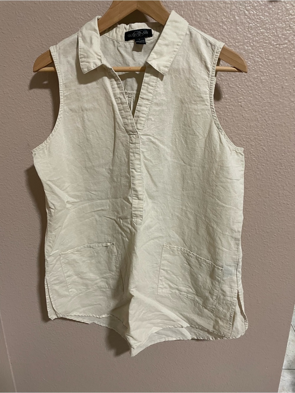 august silk Cream Sleeveless Collared V-Neck Top